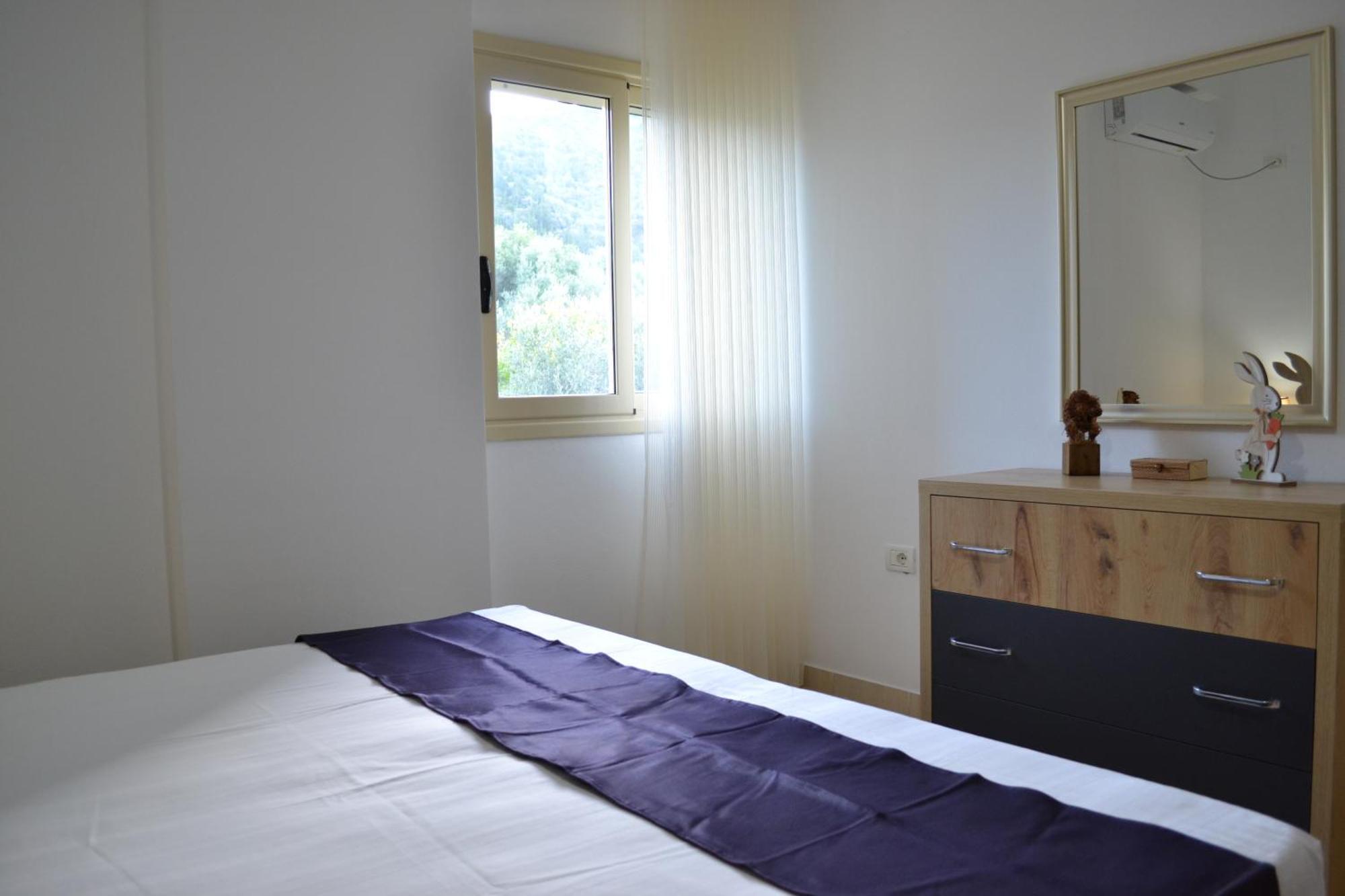 Seaview Gateway 2 Bedrooms Apartment & Garage Vlore Luaran gambar