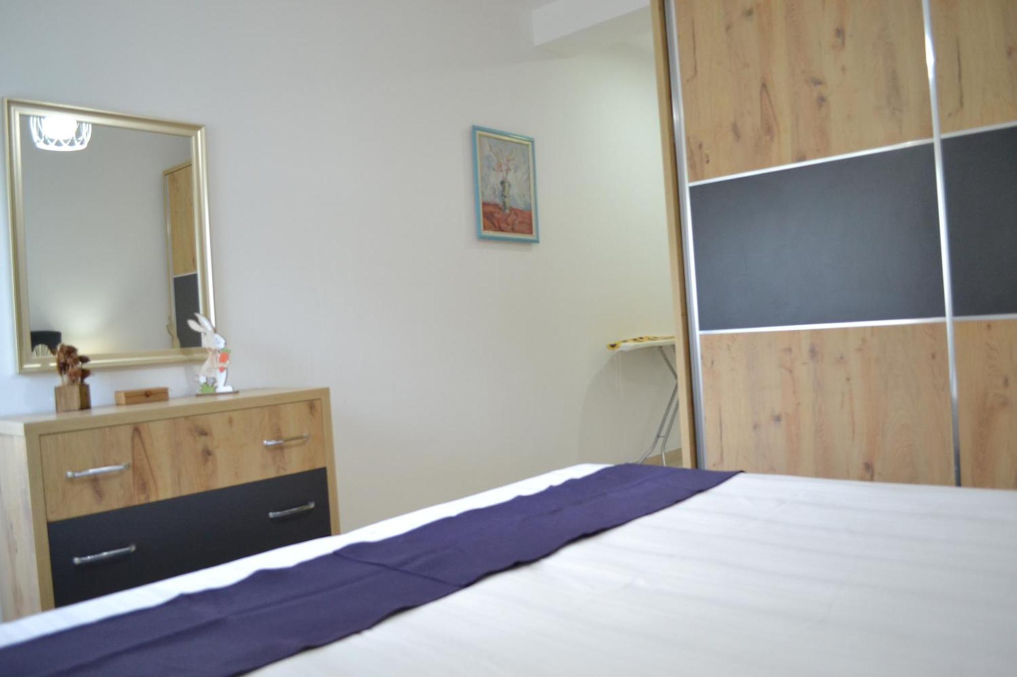Seaview Gateway 2 Bedrooms Apartment & Garage Vlore Luaran gambar
